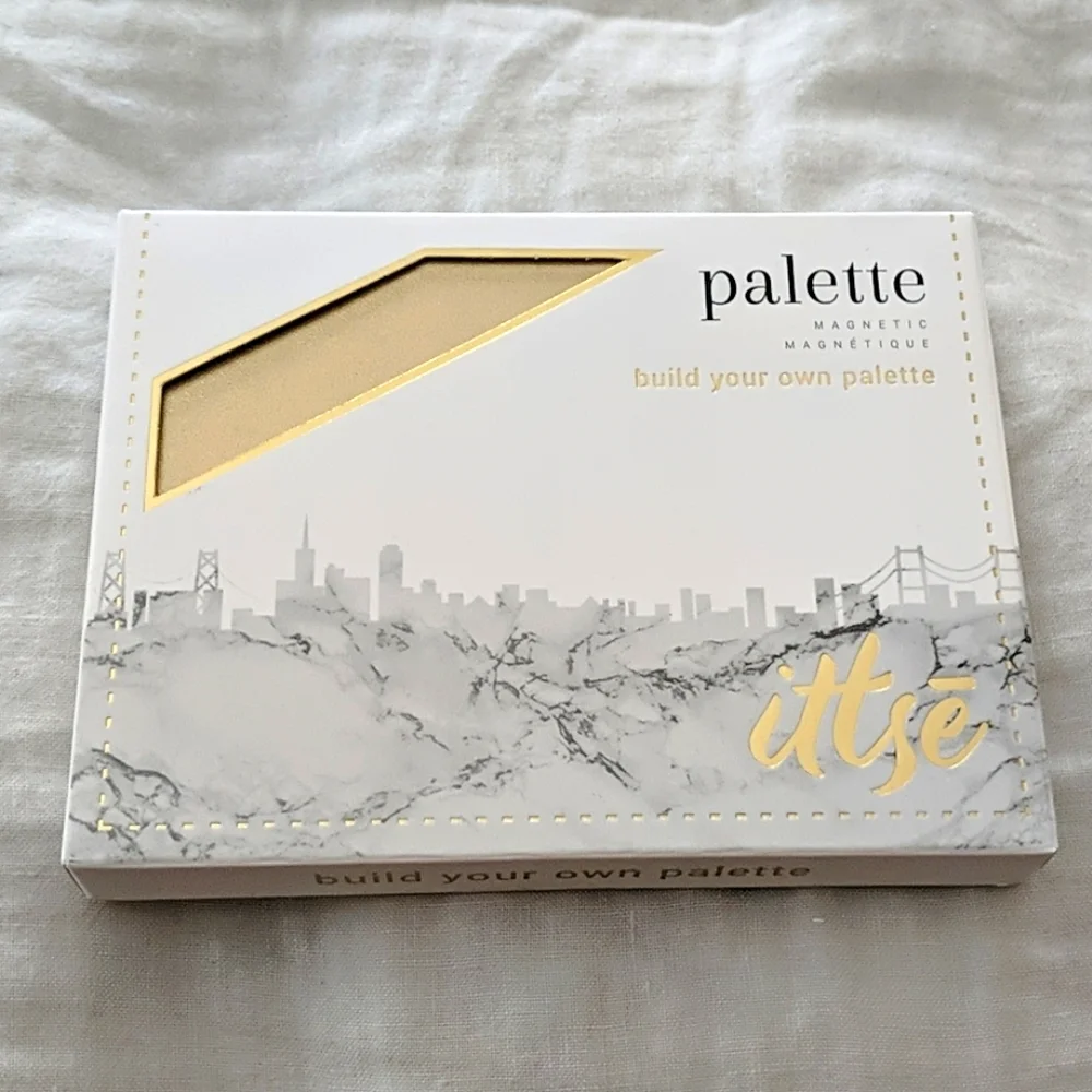 NWT Ittse Magnetic Eye Palette Eco Vegan Leather Shimmer Buildable Netural